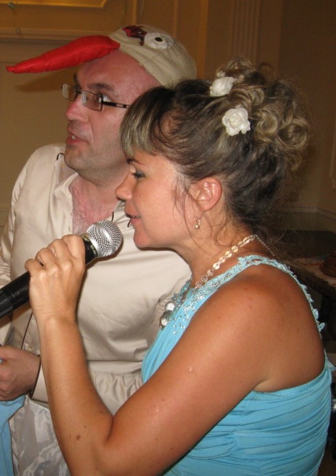 Ведущая Карелина Елена