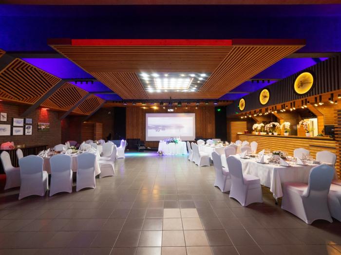 Банкет в отеле Аэроклуб Алпина-Авиа